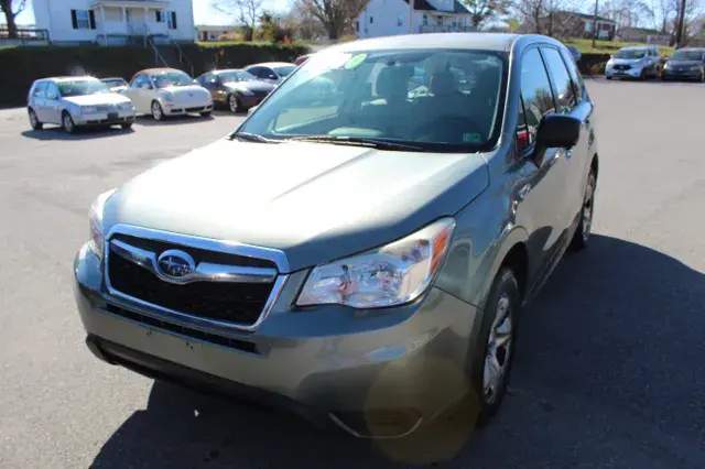 2016 Subaru Forester 2.5i PZEV photo 5