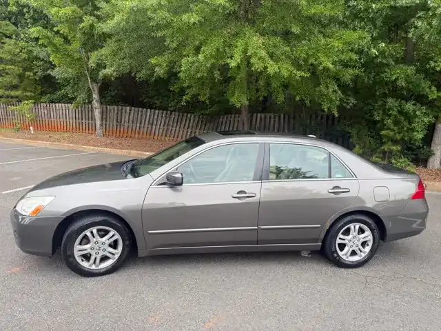 2006 Honda Accord EX 5AT's photo