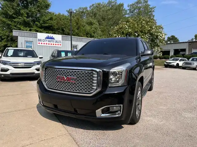 2016 GMC Yukon 2WD Denali's photo