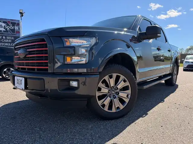 2016 Ford F-150 XLT 4WD SuperCrew 145 in's photo