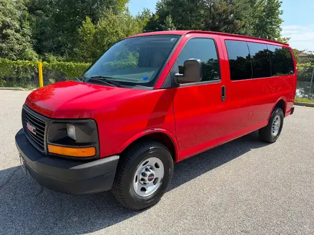 2015 GMC Savana LS 2500's photo