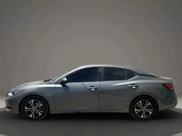 2022 Nissan Sentra SV CVT's photo