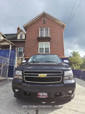 2013 Chevrolet Suburban LTZ 4WD 1500's photo