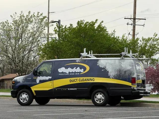 2012 Ford E-Series E-350 Super Duty Extended photo 5