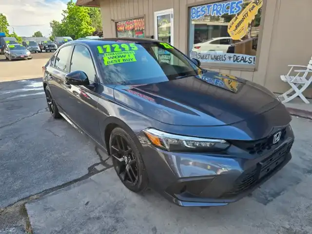 2022 Honda Civic Sport CVT's photo