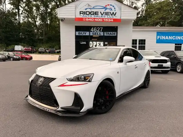 2017 Lexus IS 350 200t's photo