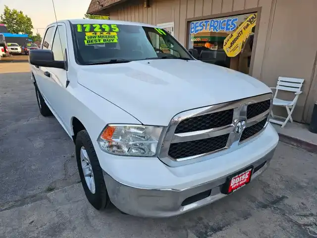 2019 RAM 1500 Classic Tradesman 4x4 Crew Cab 5'7's photo