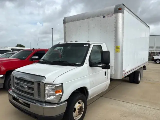 2011 Ford E-Series undefined photo 1