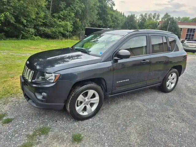 2014 Jeep Compass Sport 4X4's photo