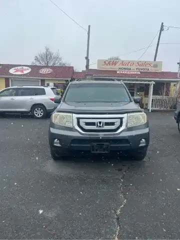 2010 Honda Pilot EX-L's photo