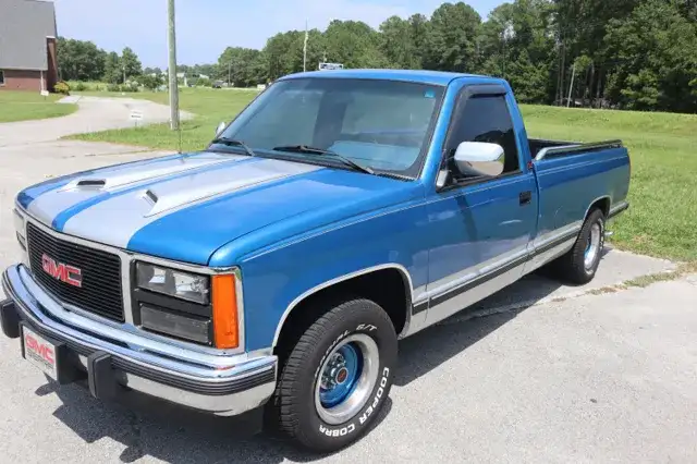 1991 GMC Sierra's photo