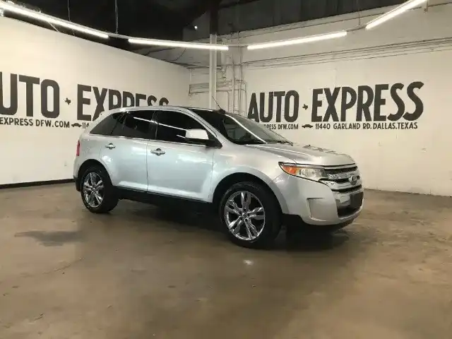 2011 Ford Edge Limited's photo