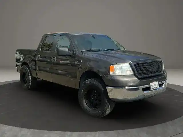 2007 Ford F-150 XLT SuperCrew 139-in's photo