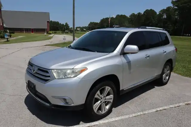 2011 Toyota Highlander Limited 4x4 V6's photo