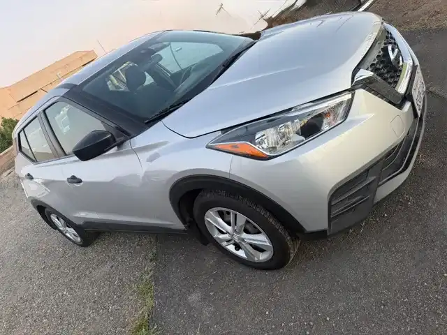 2020 Nissan Kicks 1.6 S's photo
