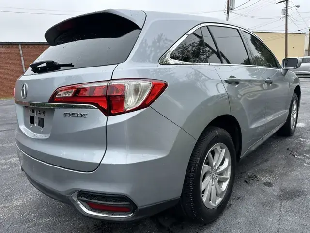 2016 Acura RDX Technology Package photo 3