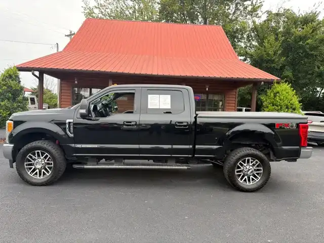2017 Ford F-350 Lariat 4WD Crew Cab SRW 6-1/2' Box's photo