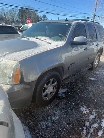 2009 GMC Yukon 2WD SLT1's photo