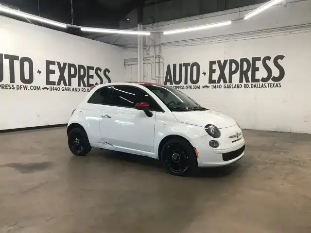 2015 FIAT 500 Pop's photo