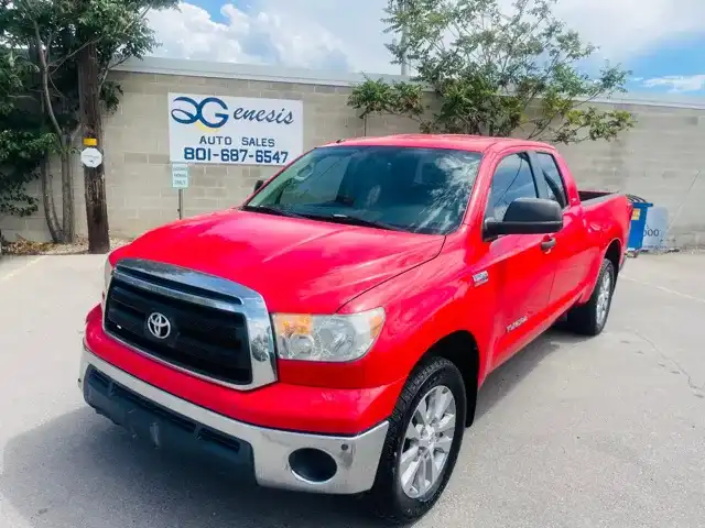 2010 Toyota Tundra 5.7 Auto 4WD FFV Tundra Grade Double Cab's photo