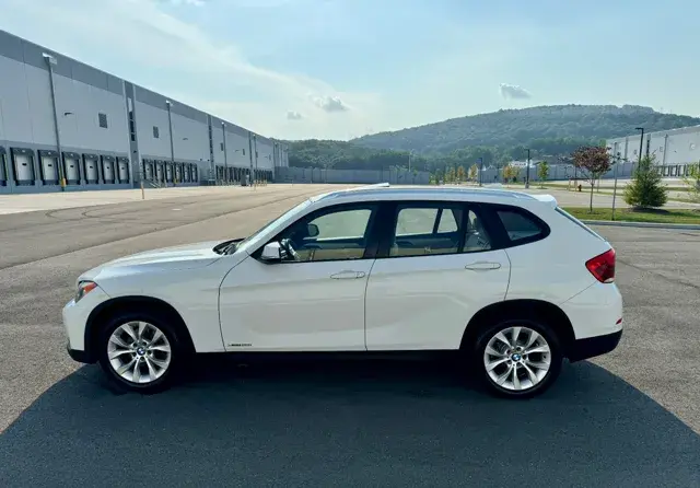 2014 BMW X1 xDrive28i photo 5