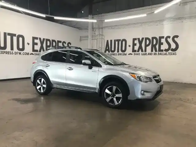 2014 Subaru XV Crosstrek Hybrid's photo