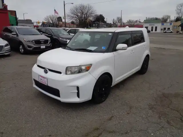 2012 Scion xB AT's photo