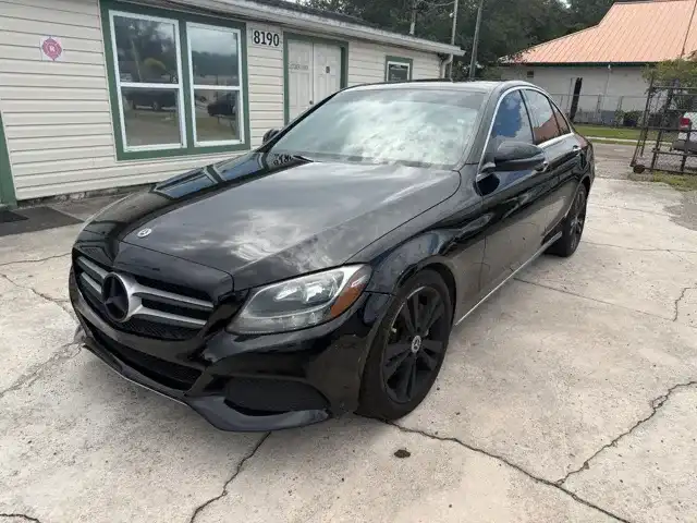 2018 Mercedes-Benz C-Class C300's photo