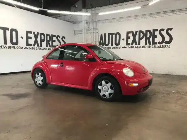 1998 Volkswagen Beetle Base's photo
