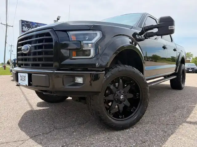 2016 Ford F-150 XLT 4x4 SuperCrew 145 in's photo