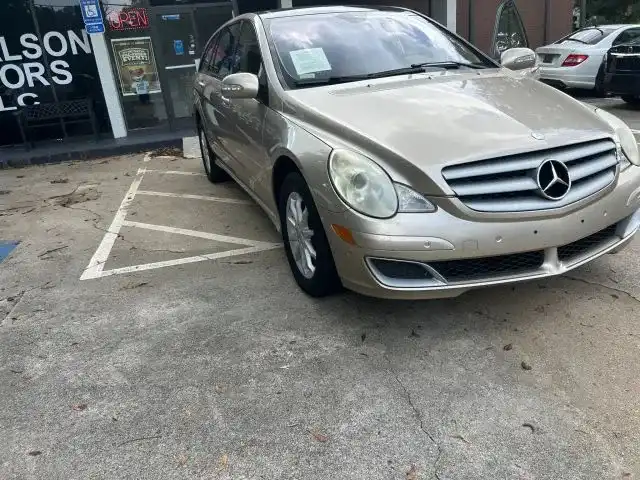 2006 Mercedes-Benz R-Class R350's photo