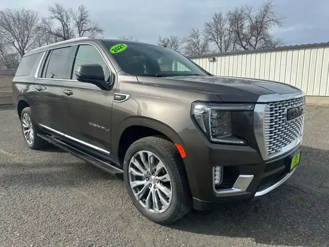 2021 GMC Yukon Denali AWD's photo