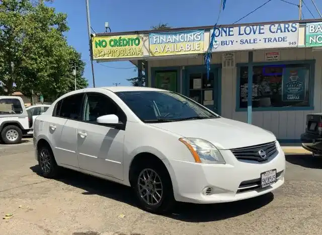 2011 Nissan Sentra's photo