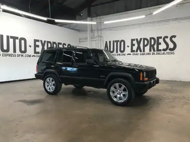 2001 Jeep Cherokee SPORT's photo