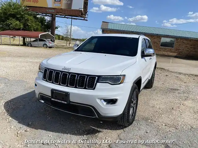 2018 Jeep Grand Cherokee Limited's photo