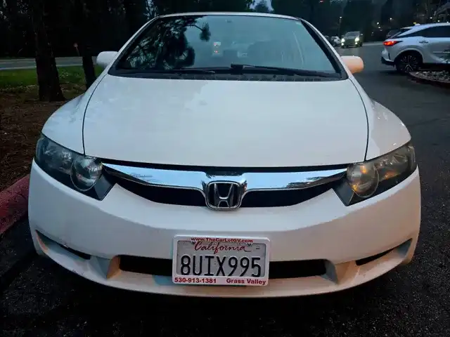 2011 Honda Civic LX Auto's photo