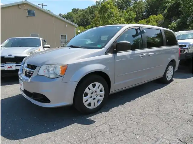 2015 Dodge Grand Caravan SE's photo