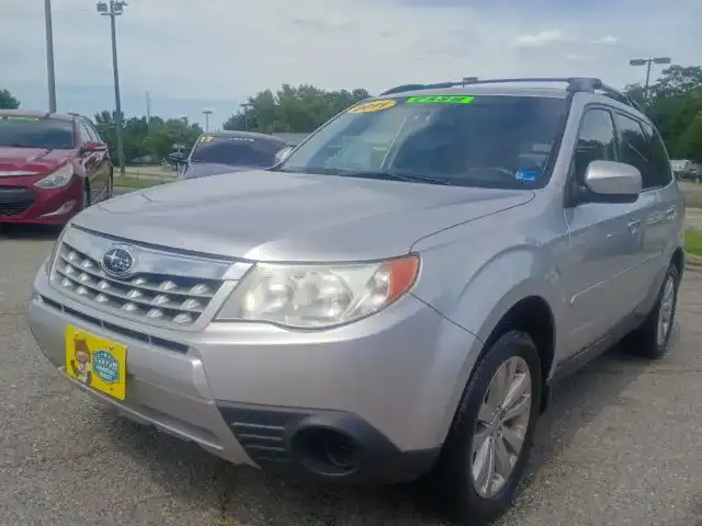 2011 Subaru Forester 2.5X Premium Package AT PZEV's photo