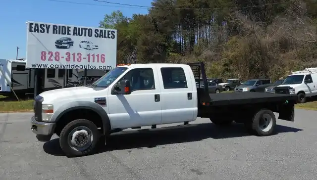 2008 Ford F-550's photo