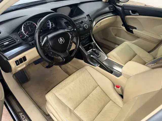 2012 Acura TSX Technology Package 5AT photo 5