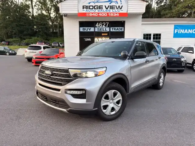 2023 Ford Explorer's photo