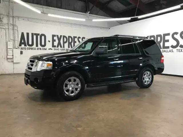 2009 Ford Expedition XLT photo 3