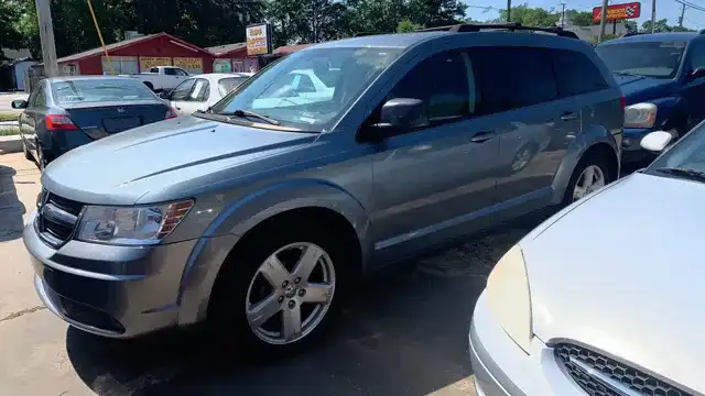 2009 Dodge Journey SXT FWD's photo
