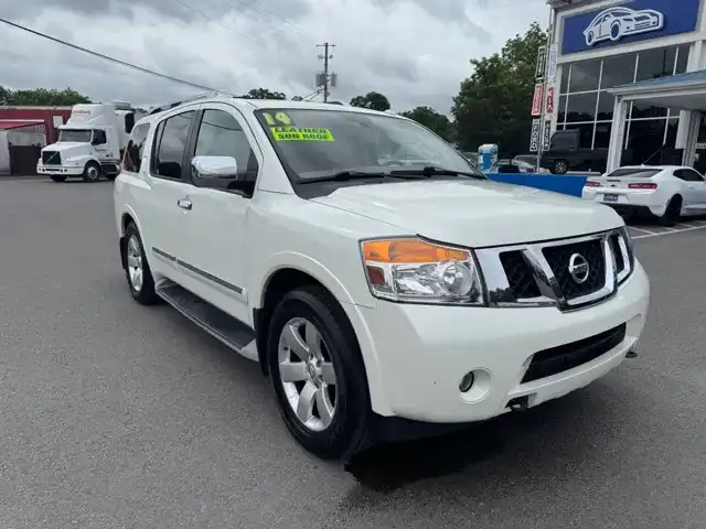 2014 Nissan Armada SL 4X2's photo