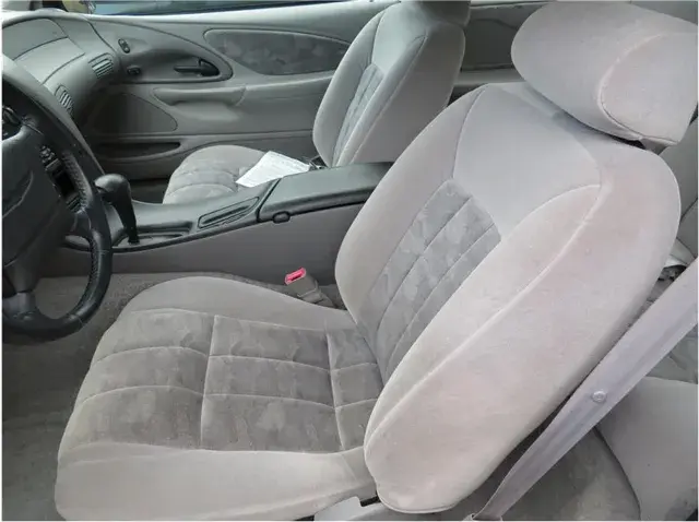 1996 Ford Thunderbird undefined photo 3