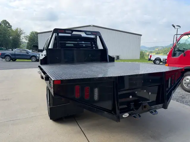 2024 RAM 3500 undefined photo 3