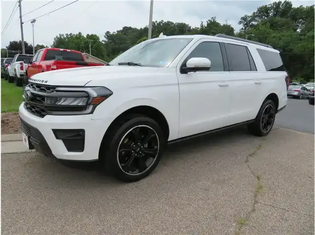 2024 Ford Expedition Limited MAX 4x4's photo
