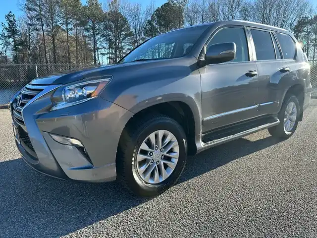 2016 Lexus GX 460 460's photo
