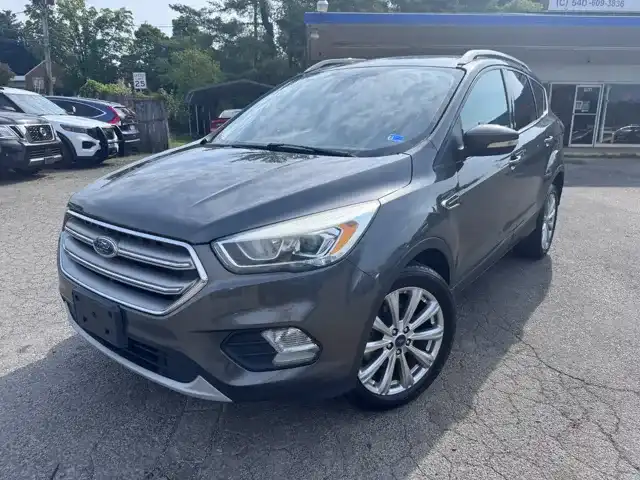 2017 Ford Escape Titanium's photo