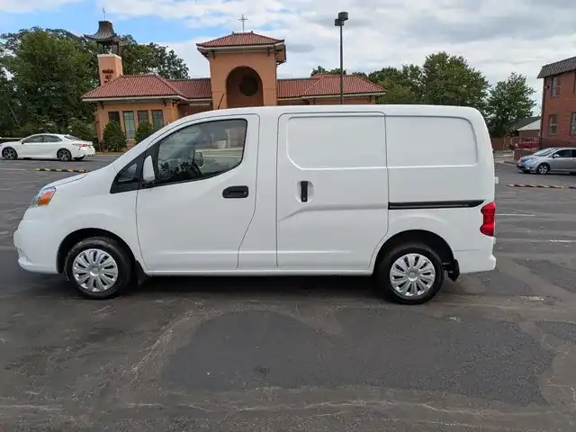 2020 Nissan NV200 SV's photo
